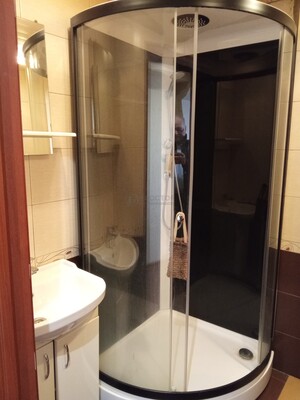 Продам комнату в 2-комн. квартире, Саратовская ул, 3к2, Москва г