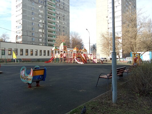 Продам комнату в 2-комн. квартире, Саратовская ул, 3к2, Москва г