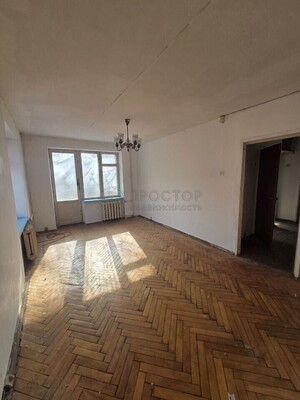 Продам двухкомнатную (2-комн.) квартиру, Семёновский пер, 18А, Москва г