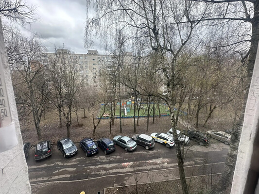 Продам двухкомнатную (2-комн.) квартиру, Чертановская ул, 33к1, Москва г