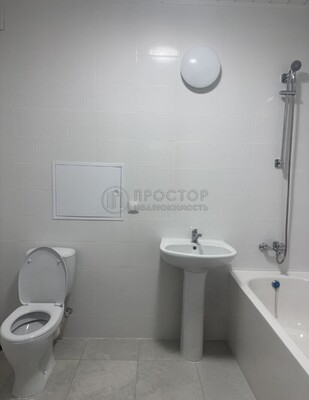 Продам двухкомнатную (2-комн.) квартиру, Посланников пер, 6, Москва г