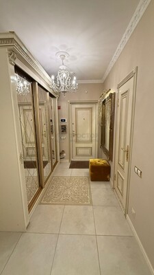 Продам многокомнатную квартиру, Твардовского ул, 12к2, Москва г