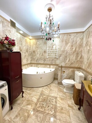 Продам многокомнатную квартиру, Твардовского ул, 12к2, Москва г