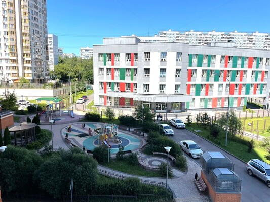 Продам многокомнатную квартиру, Твардовского ул, 12к2, Москва г