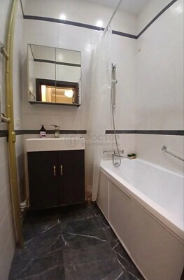 Продам двухкомнатную (2-комн.) квартиру, Ленинский пр-кт, 71, Москва г