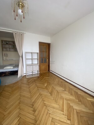 Продам однокомнатную (1-комн.) квартиру, Вятская ул, 16, Москва г