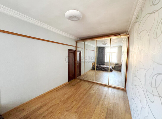 Продам двухкомнатную (2-комн.) квартиру, Автозаводская ул, 6, Москва г