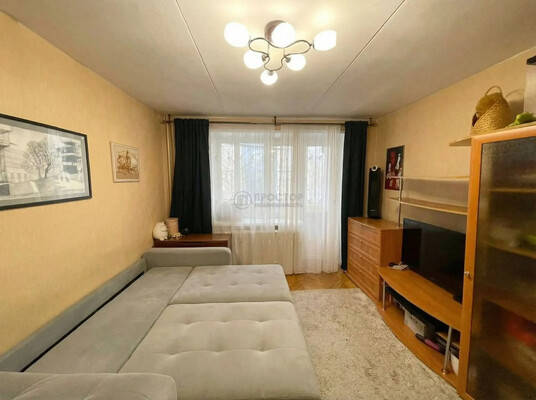 Продам трехкомнатную (3-комн.) квартиру, Большая Грузинская ул, 57с1, Москва г