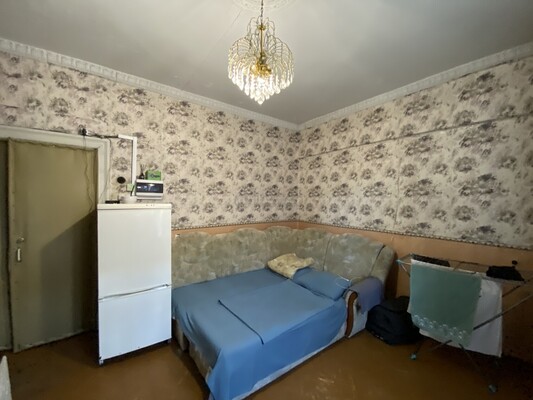 Продам 2-комн. в 3-комн. квартире, 1-я Владимирская ул, 8, Москва г