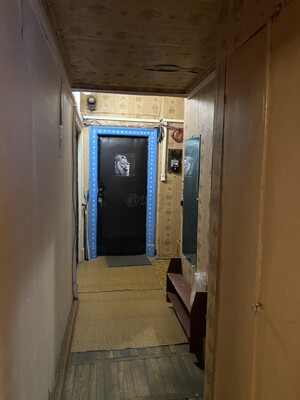 Продам 2-комн. в 3-комн. квартире, 1-я Владимирская ул, 8, Москва г