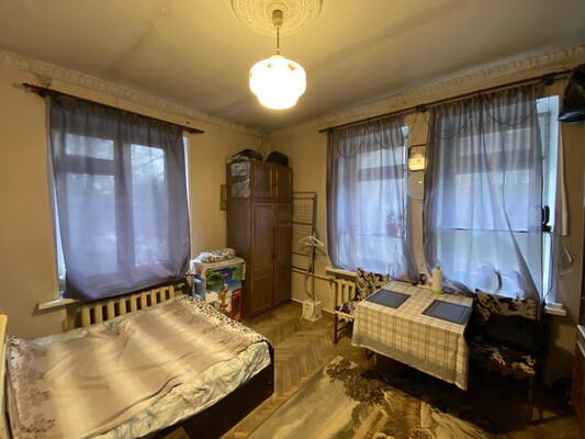 Продам 2-комн. в 3-комн. квартире, 1-я Владимирская ул, 8, Москва г