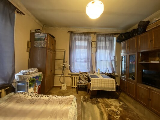 Продам 2-комн. в 3-комн. квартире, 1-я Владимирская ул, 8, Москва г