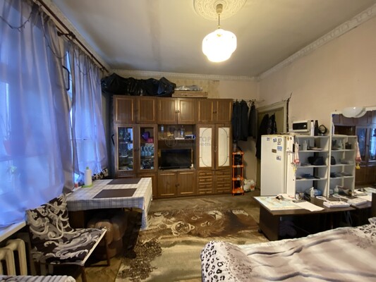 Продам 2-комн. в 3-комн. квартире, 1-я Владимирская ул, 8, Москва г