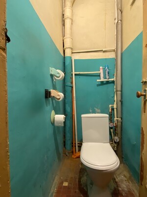 Продам 2-комн. в 3-комн. квартире, 1-я Владимирская ул, 8, Москва г