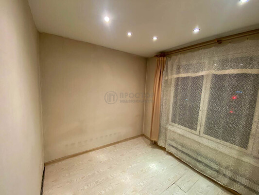 Продам трехкомнатную (3-комн.) квартиру, Хабаровская ул, 19к1, Москва г