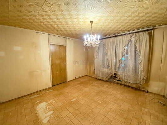 Продам трехкомнатную (3-комн.) квартиру, Хабаровская ул, 19к1, Москва г