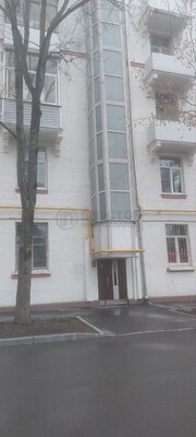 Продам 2-комн. в 4-комн. квартире, 5-я Кожуховская ул, 21, Москва г