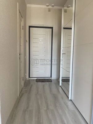 Продам однокомнатную (1-комн.) квартиру, Лесная ул, 22к1, Боброво рп