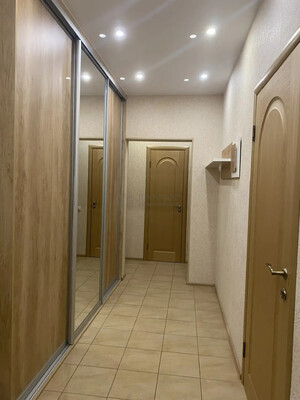 Продам двухкомнатную (2-комн.) квартиру, Красногорский б-р, 20, Красногорск г