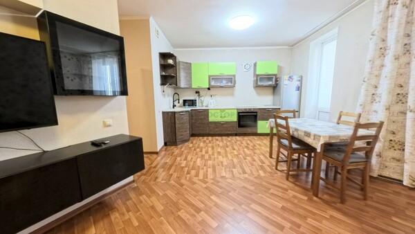 Продам трехкомнатную (3-комн.) квартиру, Граничная ул, 38, Русавкино-Романово д