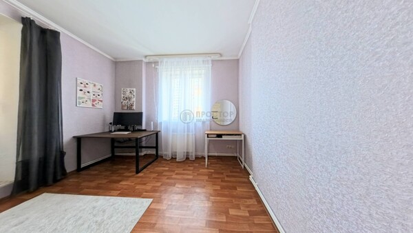 Продам трехкомнатную (3-комн.) квартиру, Граничная ул, 38, Русавкино-Романово д