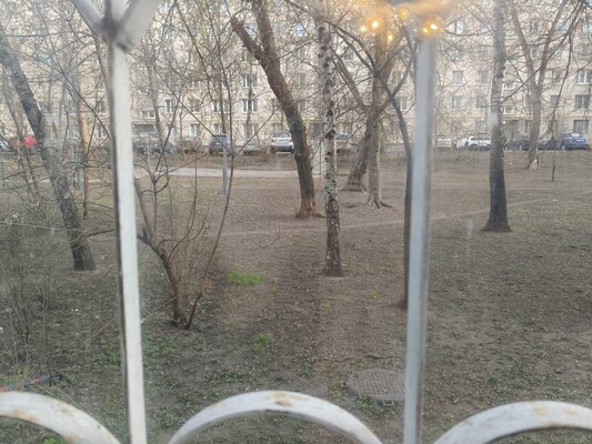 Продам двухкомнатную (2-комн.) квартиру, Кленовый б-р, 4, Москва г