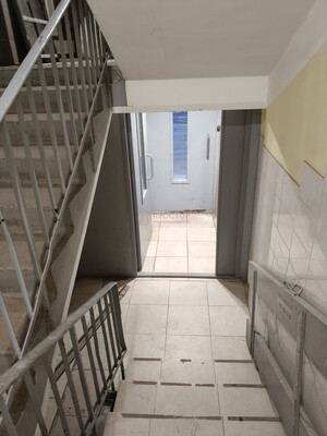 Продам двухкомнатную (2-комн.) квартиру, Кленовый б-р, 4, Москва г