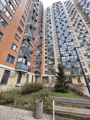 Продам однокомнатную (1-комн.) квартиру, Муравская ул, 42к1, Москва г