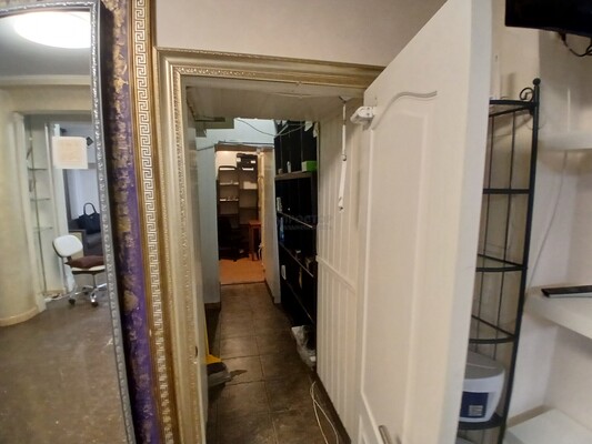 Продам коммерческое помещение 42,4 м2, Кутузовский пр-кт, 19, Москва г