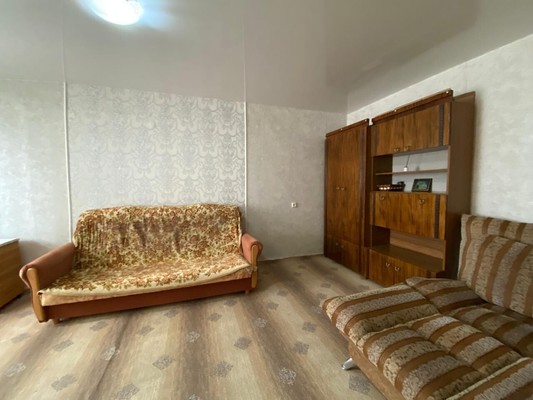 Продам однокомнатную (1-комн.) квартиру, Азовская ул, 14, Армавир г