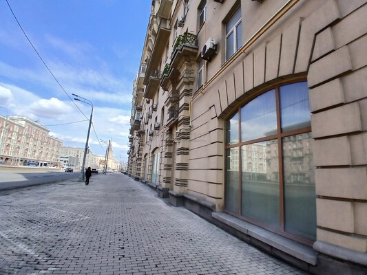 Продам коммерческое помещение 42,4 м2, Кутузовский пр-кт, 19, Москва г