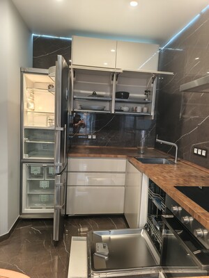 Продам двухкомнатную (2-комн.) квартиру, Варшавское ш, 141Ак1, Москва г