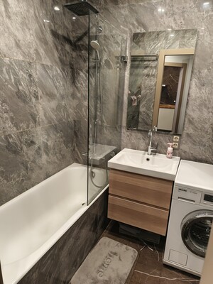 Продам двухкомнатную (2-комн.) квартиру, Варшавское ш, 141Ак1, Москва г