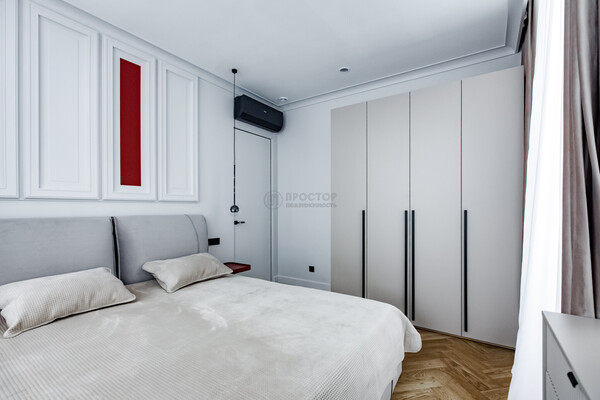 Продам трехкомнатную (3-комн.) квартиру, Шмитовский проезд, 39к6, Москва г