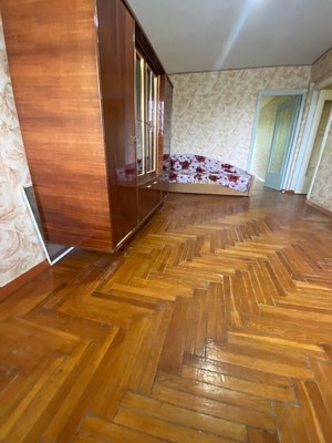 Продам двухкомнатную (2-комн.) квартиру, Островского ул, 162а, Армавир г