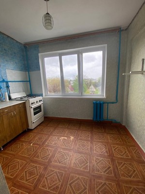 Продам двухкомнатную (2-комн.) квартиру, Островского ул, 162а, Армавир г