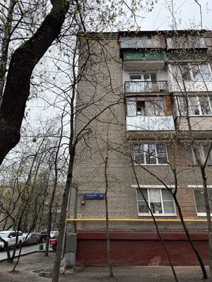 Продам трехкомнатную (3-комн.) квартиру, Скаковая ул, 18, Москва г