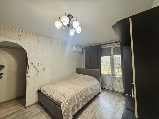 Продам двухкомнатную (2-комн.) квартиру, Большая Юшуньская ул, 6, Москва г