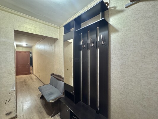 Продам двухкомнатную (2-комн.) квартиру, Большая Юшуньская ул, 6, Москва г