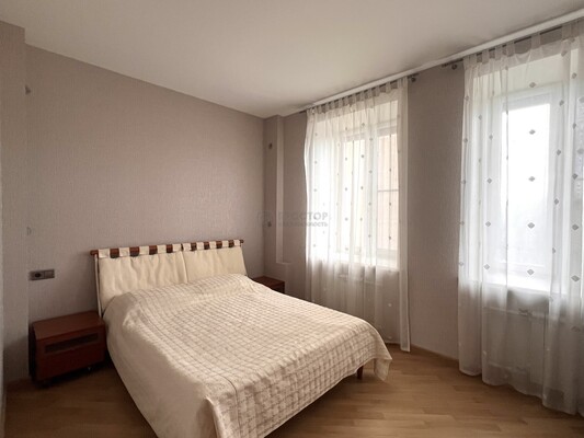 Продам многокомнатную квартиру, Ленинградское ш, 13к1, Москва г