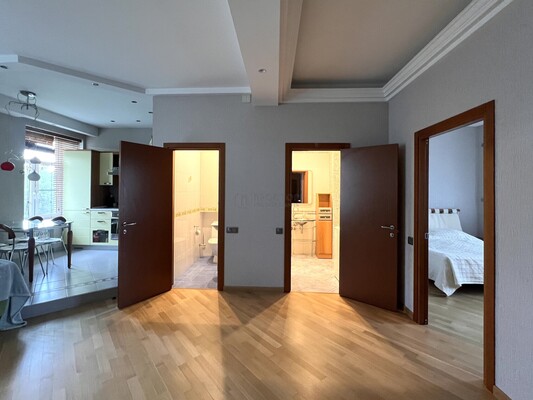 Продам многокомнатную квартиру, Ленинградское ш, 13к1, Москва г