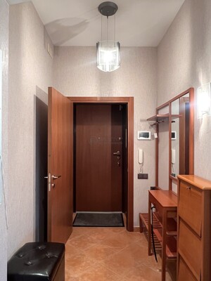 Продам многокомнатную квартиру, Ленинградское ш, 13к1, Москва г