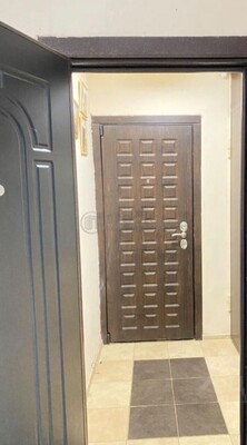 Продам трехкомнатную (3-комн.) квартиру, Севастопольский пр-кт, 51к2, Москва г