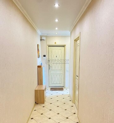 Продам трехкомнатную (3-комн.) квартиру, Севастопольский пр-кт, 51к2, Москва г