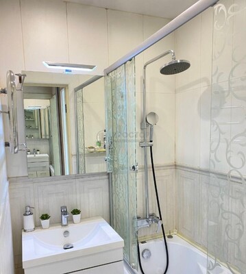 Продам трехкомнатную (3-комн.) квартиру, Севастопольский пр-кт, 51к2, Москва г