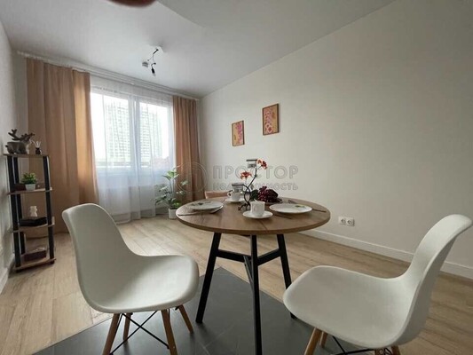 Продам однокомнатную (1-комн.) квартиру, Красного Маяка ул, 26А, Москва г