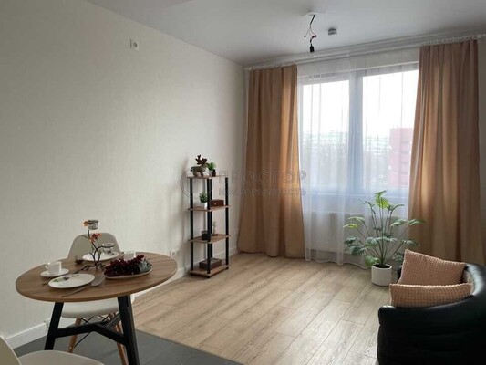 Продам однокомнатную (1-комн.) квартиру, Красного Маяка ул, 26А, Москва г