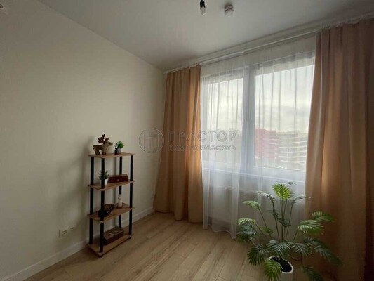 Продам однокомнатную (1-комн.) квартиру, Красного Маяка ул, 26А, Москва г