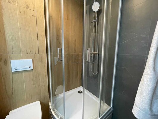 Продам однокомнатную (1-комн.) квартиру, Красного Маяка ул, 26А, Москва г