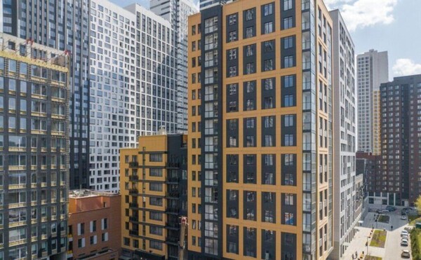 Продам трехкомнатную (3-комн.) квартиру, Шмитовский проезд, 39к6, Москва г